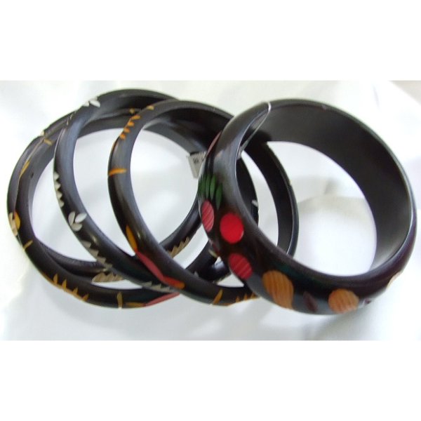 画像2: LA直輸入　トライバルプリントの彫りこみ　5本セットブレス (2)