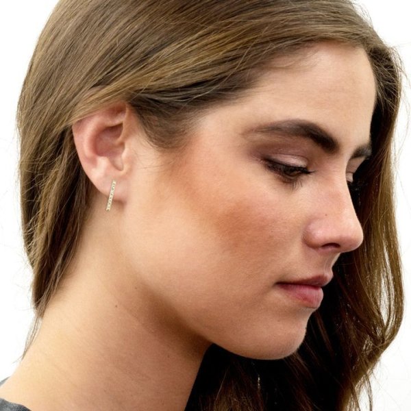 画像2: LA発（KITSCHキッチュ）Pave Bar Earrings（ボックス入り）812696024518 (2)